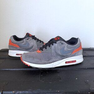 Nike Air Max SIZE Zero Gravity Mens SIZE 11, Air Max Day 2019 UPSIDE DOWN SWOOSH